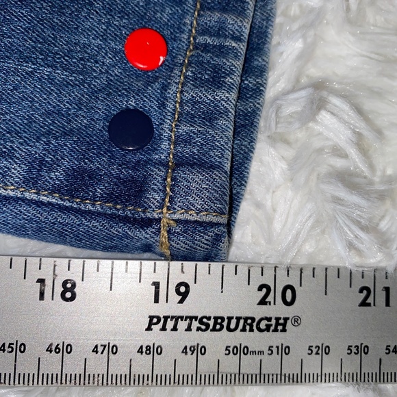 CJ Banks denim cropped jeans with red/white/blue button detail at hem - Picture 7 of 8